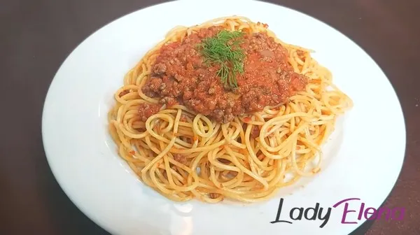 spagetti farshem tomatnom 9d5a851 Спагетти с фаршем в томатном соусе