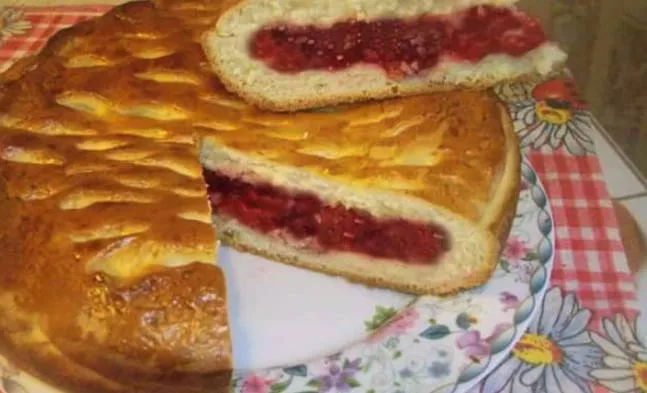 pirog zamorozhennoy vishney 0d2186d Пирог с вишней