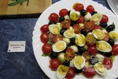 salat motsarelli tomatov c386893 Салат с перепелиными яйцами и помидорами