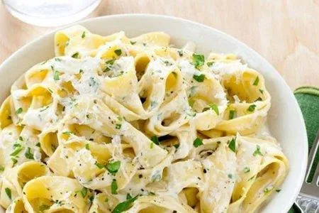 pasta krevetkami tomatnom 449f Паста с креветками в томатном соусе