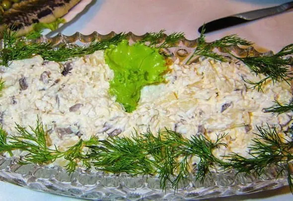 salat kuritsey ananasom b67c1 Салат с ананасом и грибами