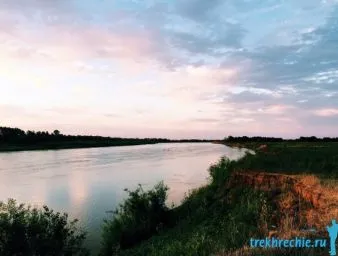 Природа Ахтубы - июльский вечер на крутояре (рыболовная база 'Трехречье' 2015)