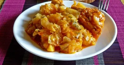 Окорочка с картошкой и капустой в утятнице