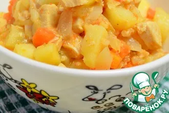 Рецепт: Картофель с курицей и овощами в мультиварке