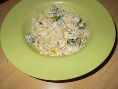 salat tuntsom yaytsom bfd5a Салат с тунцом и кукурузой