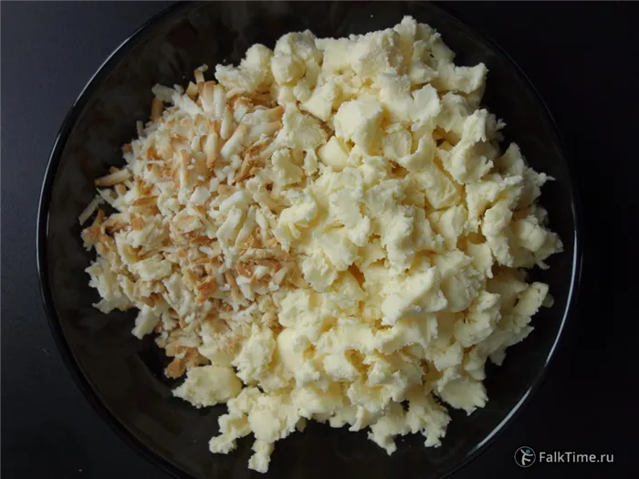 Cheese grated for khachapuri filling