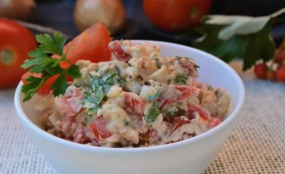 salat kopchenoy kuritsey 9f110 Салат с болгарским перцем и курицей