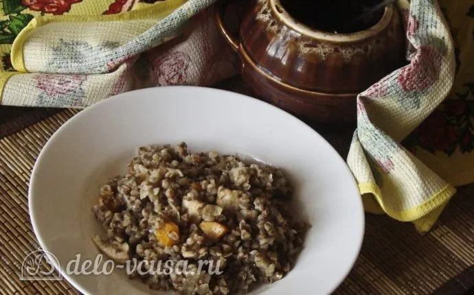 Гречка с курицей в горшочке